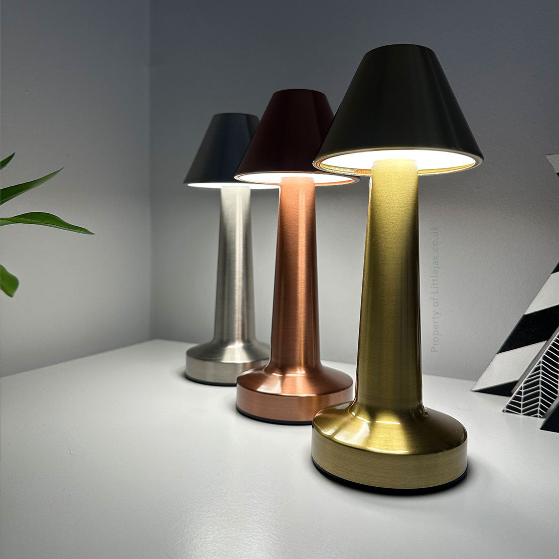 Lampe à poser moderne sans fil Ambient Oblique - Lampe de Table Moderne Sans Fil