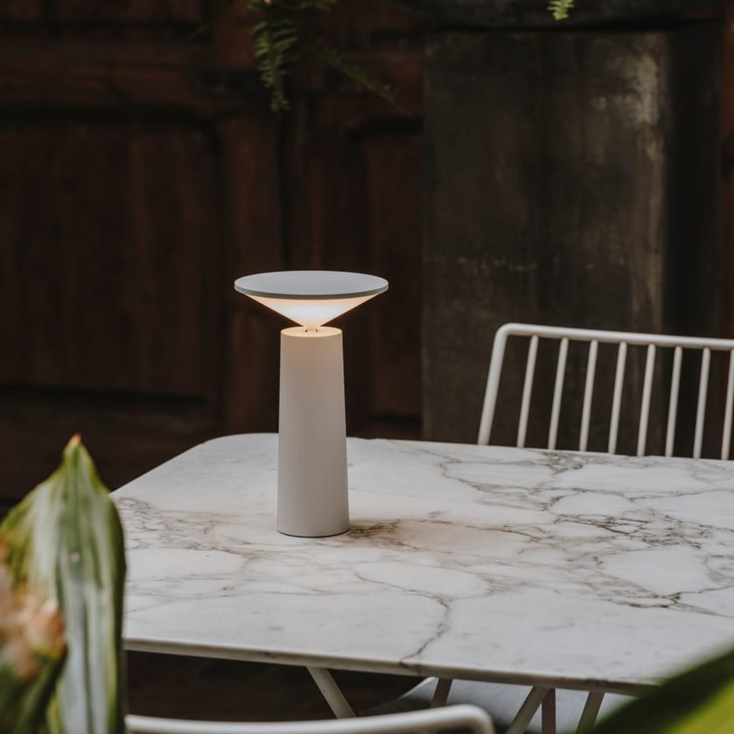 Lampe de Table LED Sans Fil Rechargeable avec Télécommande