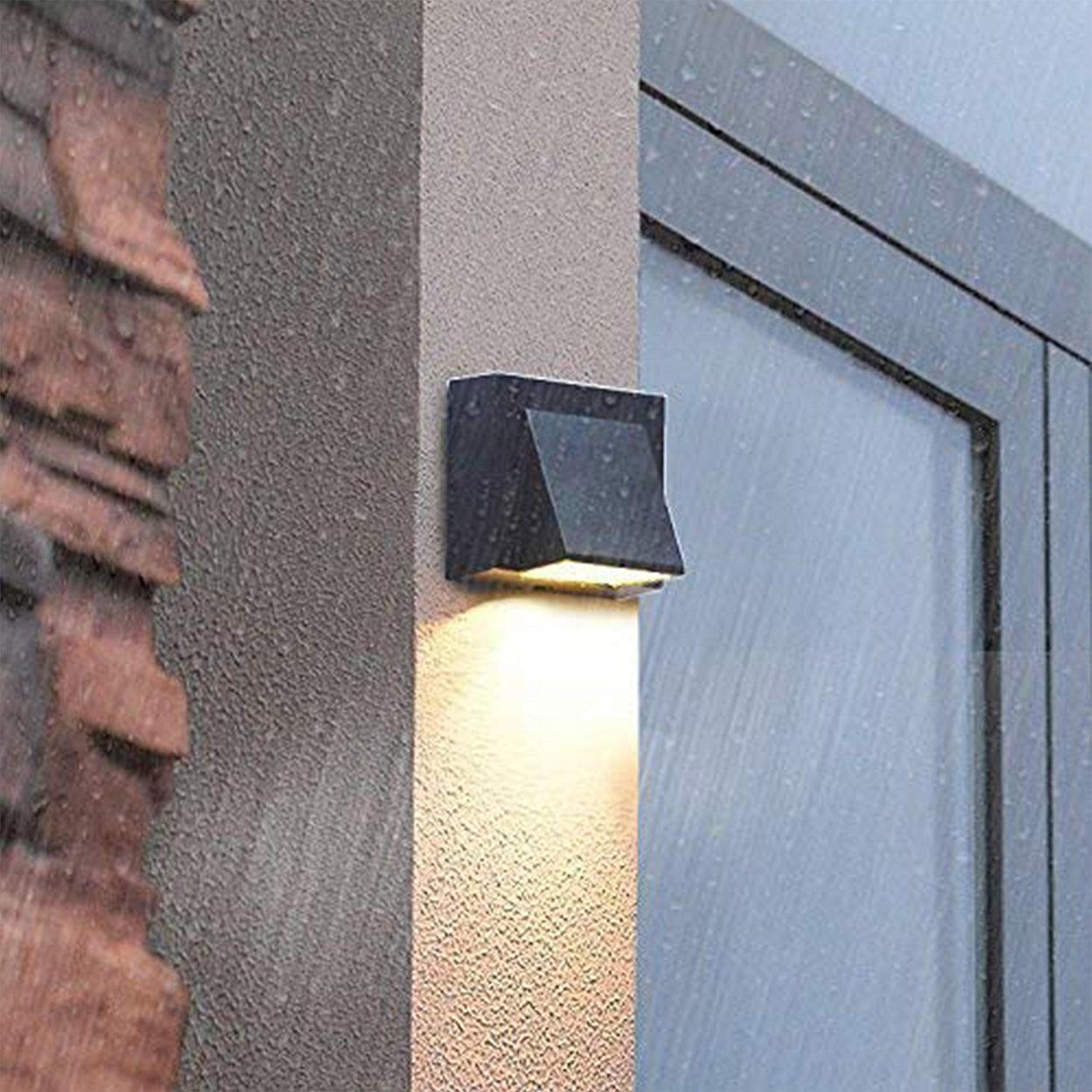 Applique Murale d’Extérieur LED VEE – Éclairage Unidirectionnel Étanche IP pour Façade et Mur de Jardin