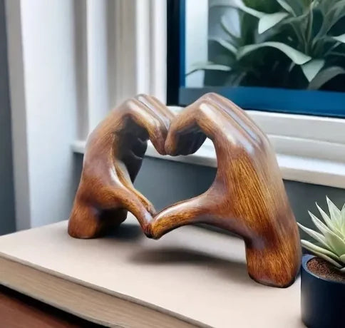 WarmHeart – Symbole d’Amour en Bois Fait Main pour une Décoration Remplie d’Émotion
