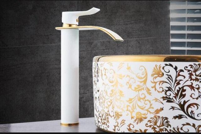 Robinet Cascade en Laiton Doré pour Vasque Salle de Bain