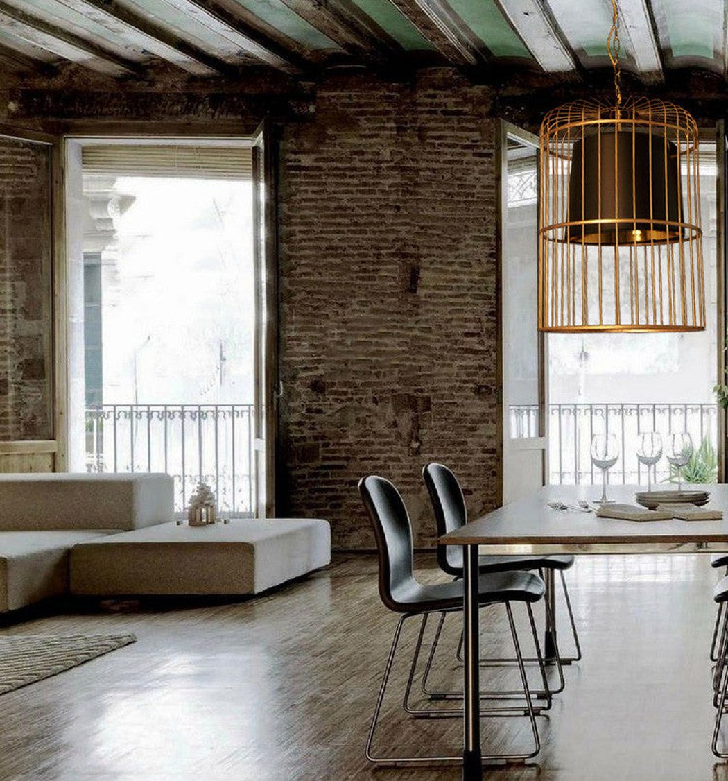 Suspension Cage Dorée avec Abat-Jour Noir en Tissu