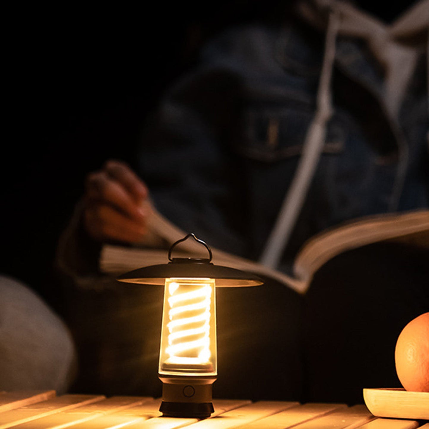 Luminax – Lampe de Camping LED Rechargeable pour Aventures Extérieures