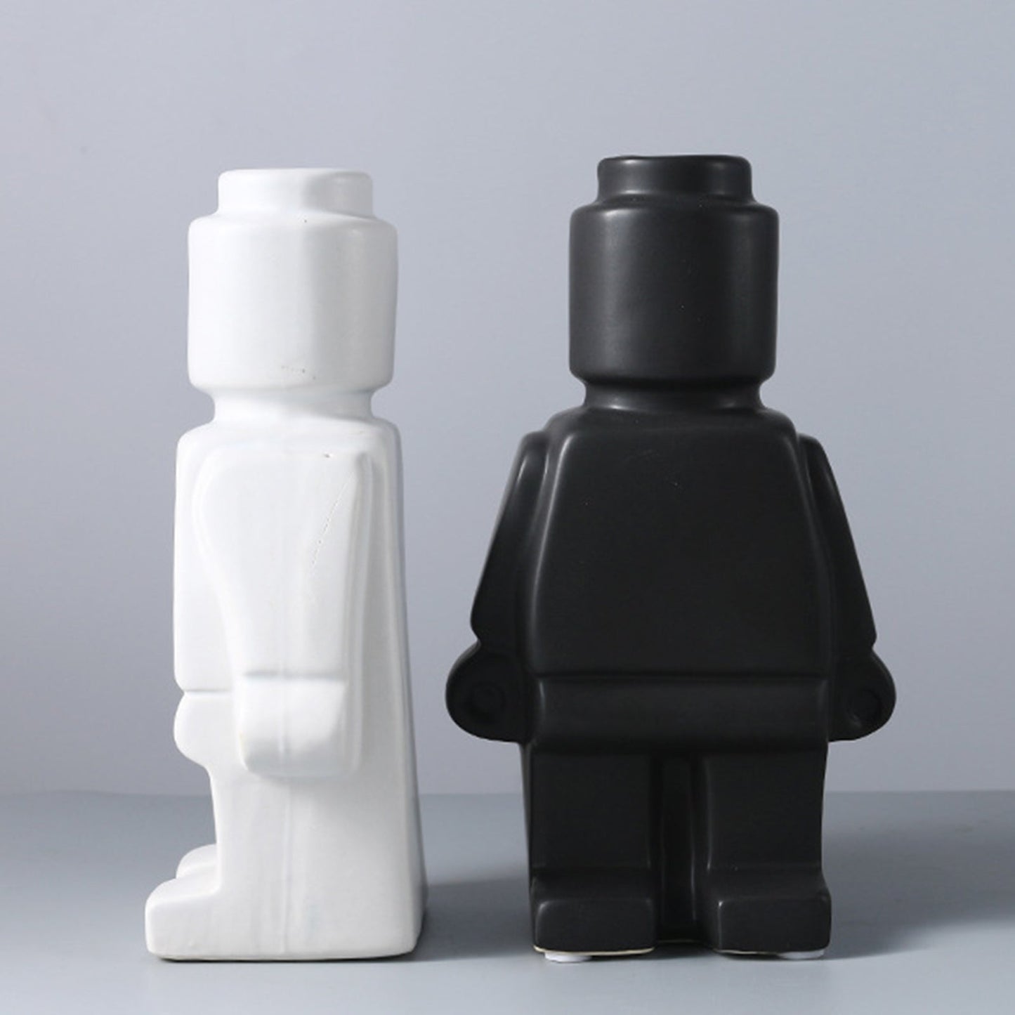 Vase Robot – Un Pot Original pour une Décoration Ludique et Futuriste