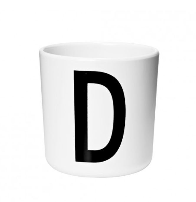 Tasse personnalisée pour enfant en mélamine – Apprentissage ludique et design résistant
