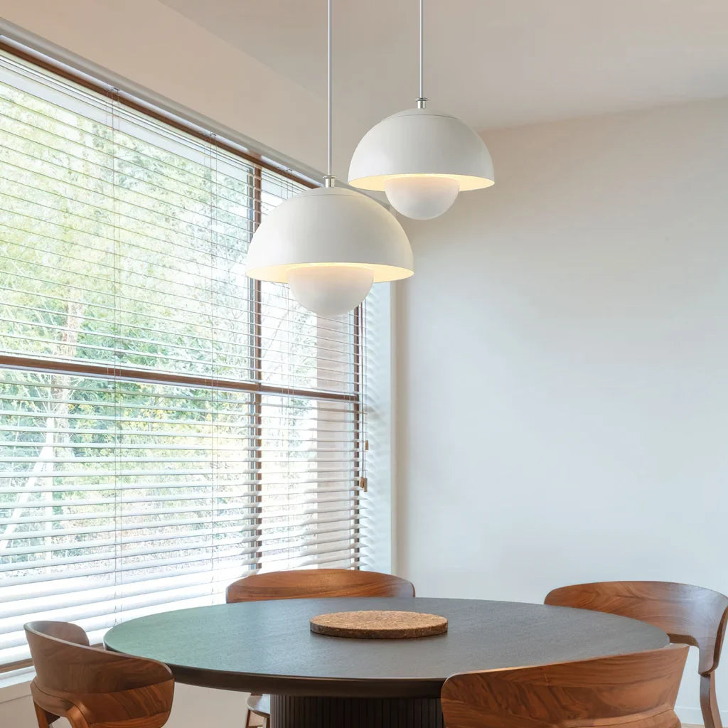 Suspension Métallique Sphérique Ymir – Élégance Nordique au Design Artistique