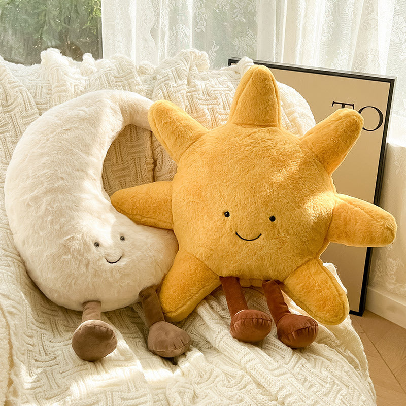 Coussin Soleil et Lune, Décoration Douce et Confort