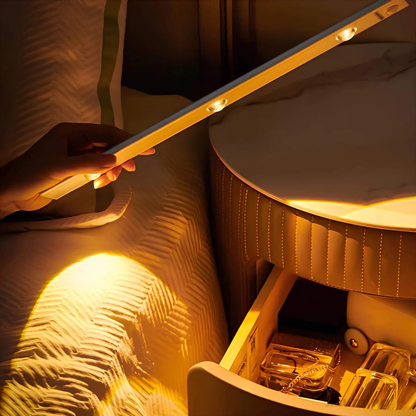 Lampe LED Sans Fil avec Capteur de Mouvement | Éclairage Intelligent et Pratique