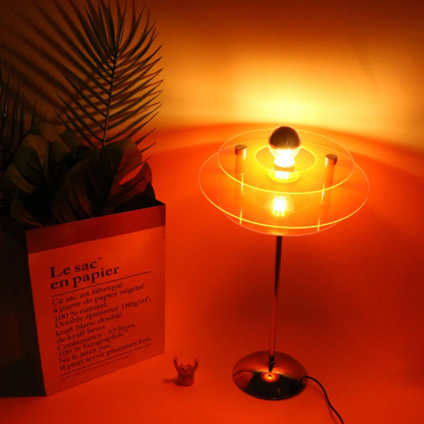 Lampe de Table Ambiance Acrylique Bauhaus – Élégance Moderne et Effet Couché de Soleil