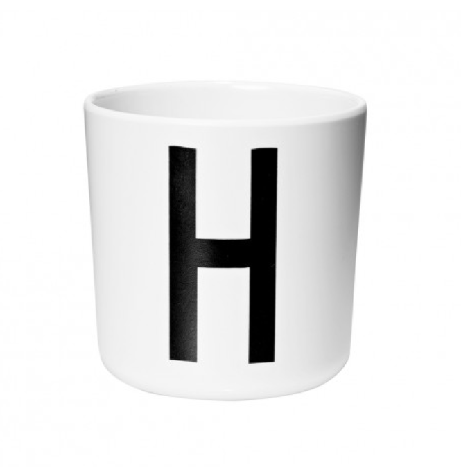 Tasse personnalisée pour enfant en mélamine – Apprentissage ludique et design résistant