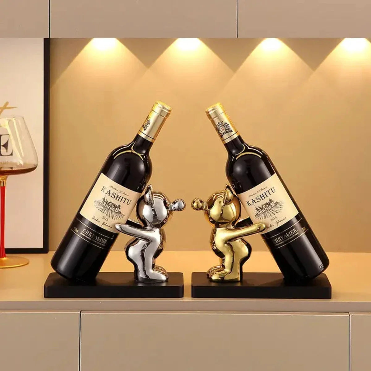 Porte-Bouteille Ours en Céramique Design Décoratif