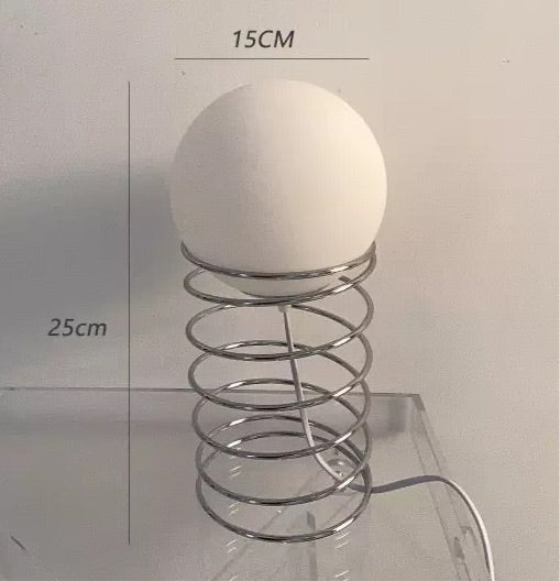 Lampe de Table Spirale – Élégance Artistique Inspirée du Style Bauhaus
