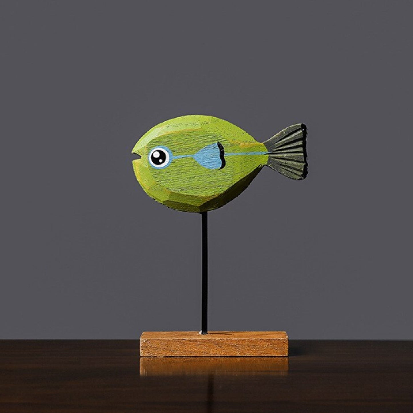 Sculpture Artisanale en Bois – Poisson d’Eau Douce Décoratif