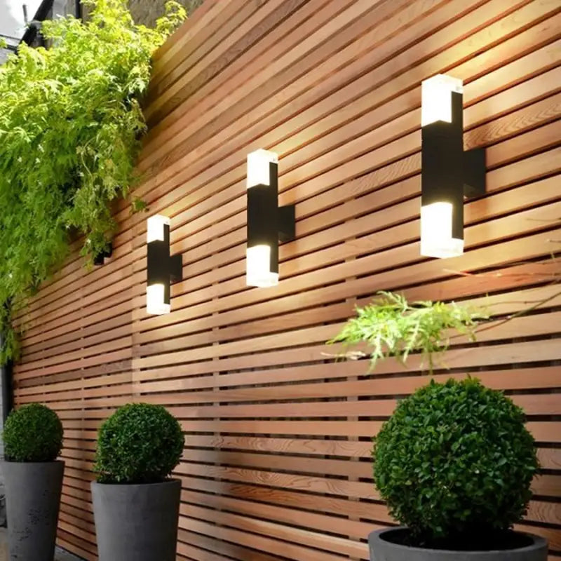 Applique Murale Extérieure LED Noire IP65