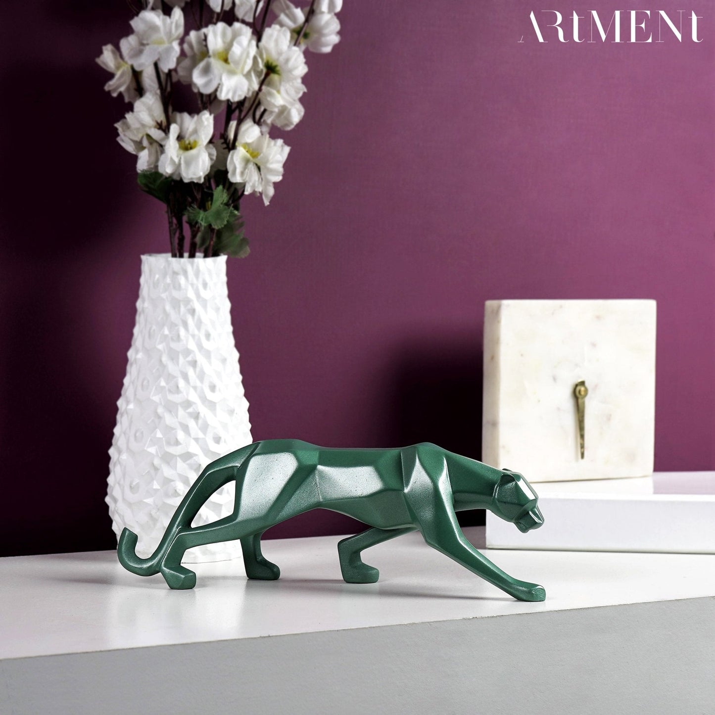 Statue Panthère Géométrique en Résine – Sculpture Design pour Salon, Bureau ou Entrée