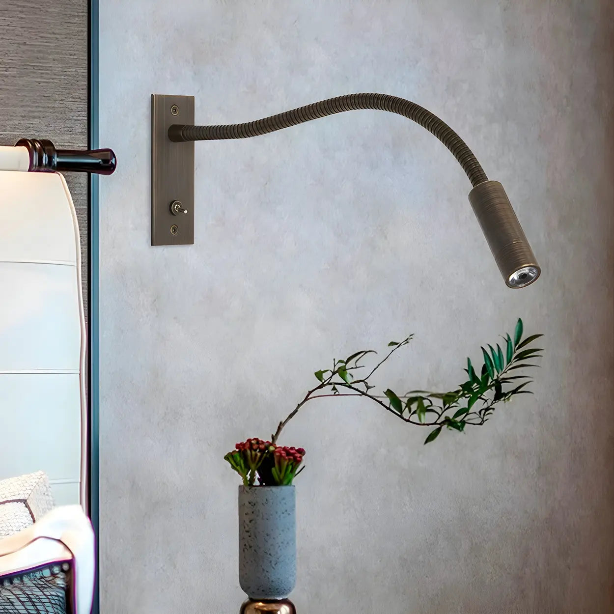 Applique Murale Flexible LED Or Moderne