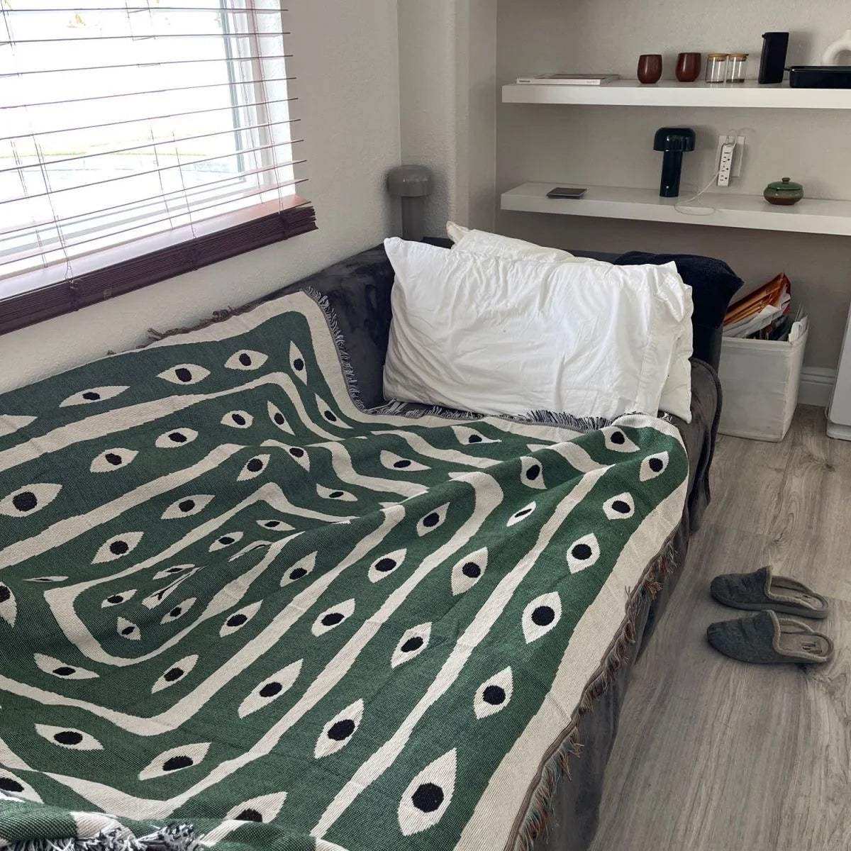 Plaid Tissé Mystic Gaze – Confort Boho et Design Hypnotique