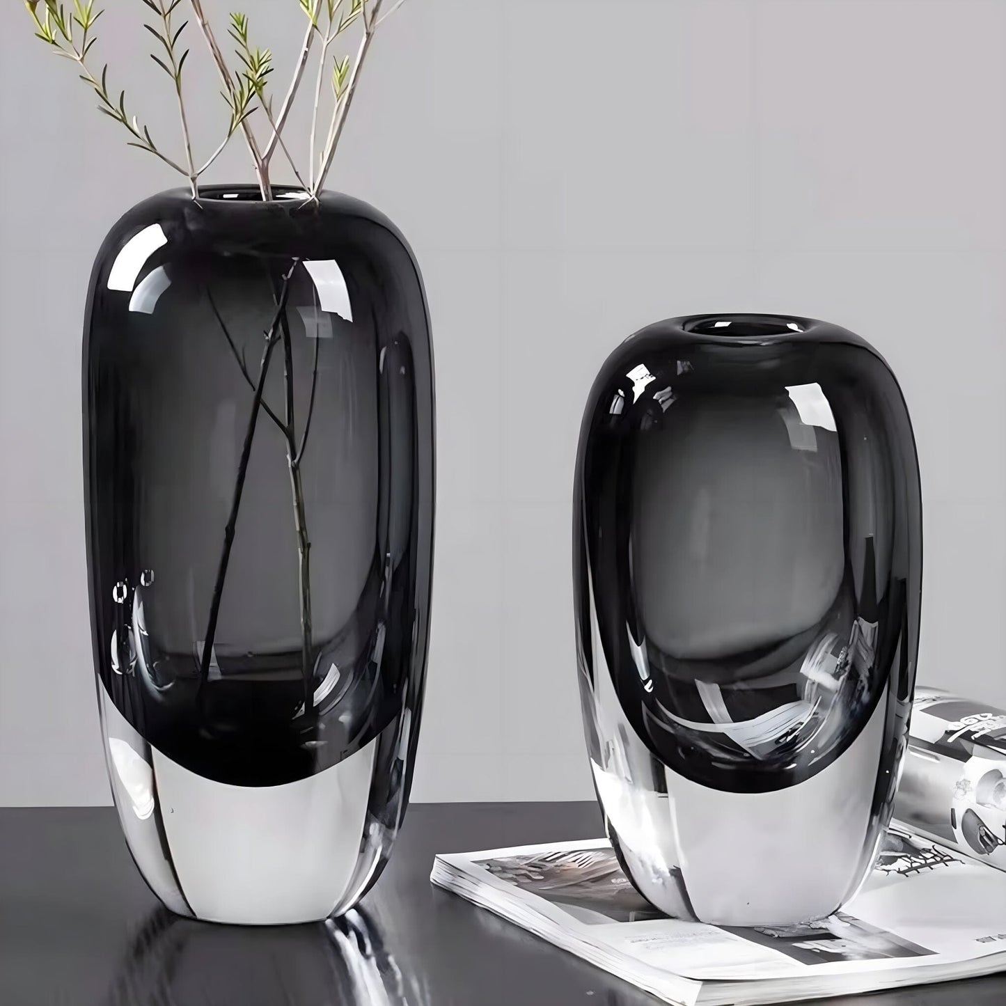 Vase décoratif en verre cristal finition opale – Élégance lumineuse pour votre intérieur