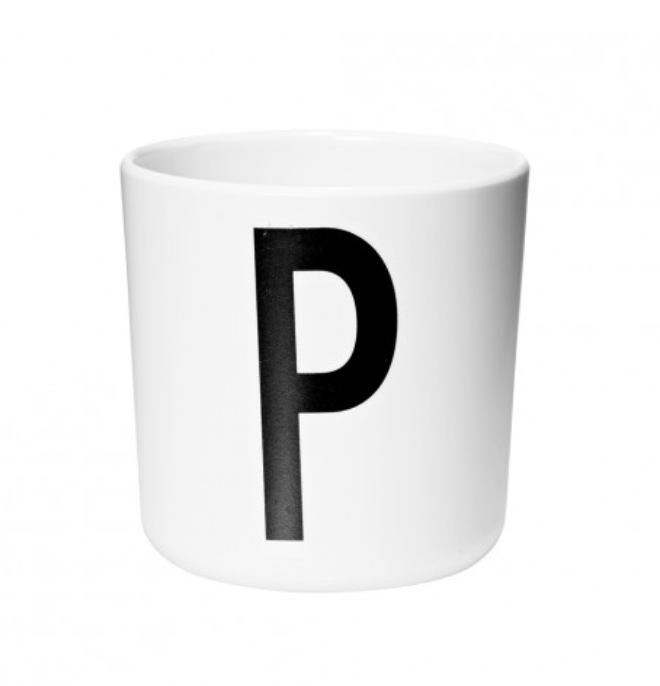 Tasse personnalisée pour enfant en mélamine – Apprentissage ludique et design résistant