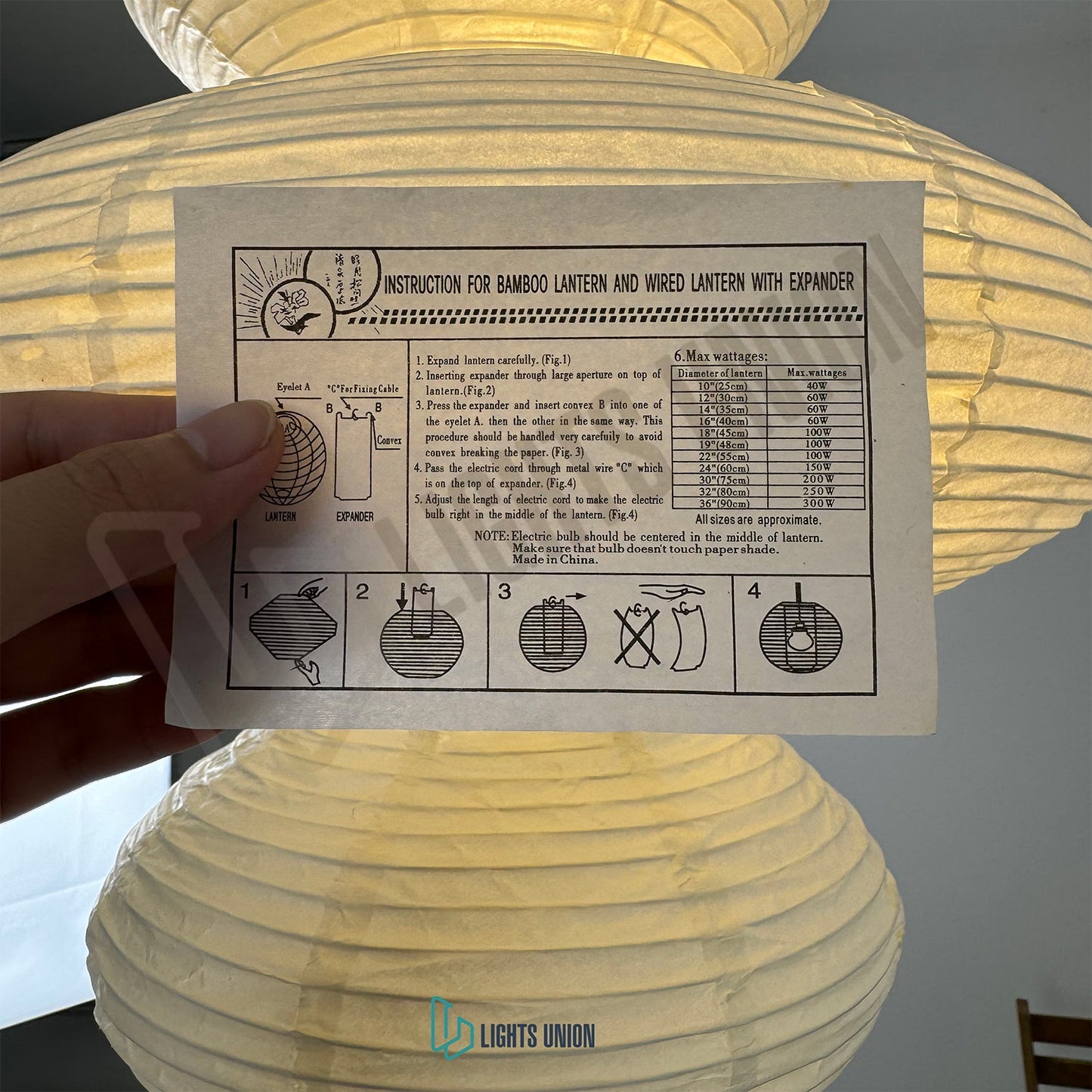 Suspension Akari Juni, Papier Sculpté Blanc, Design Ondulé