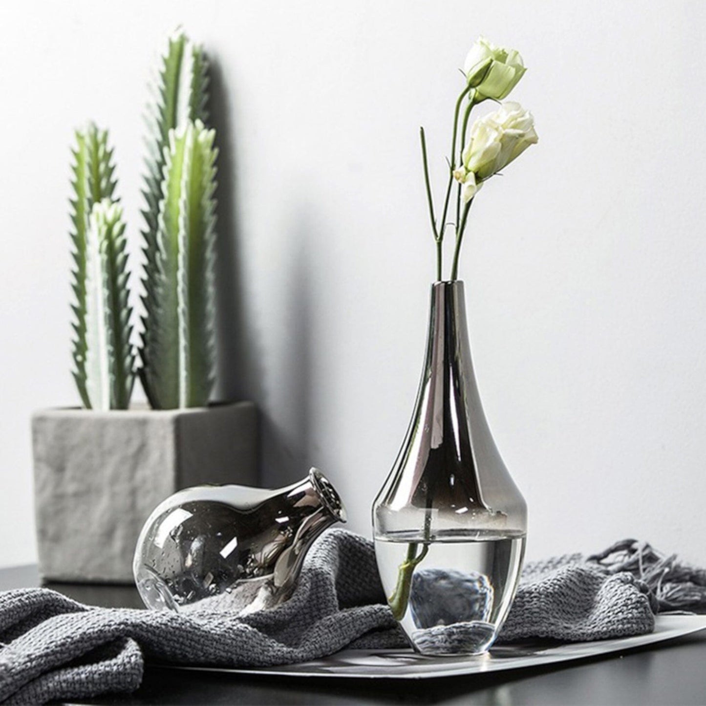 Vase Regal Bouquet – Élégance Moderne pour Sublimer Vos Fleurs
