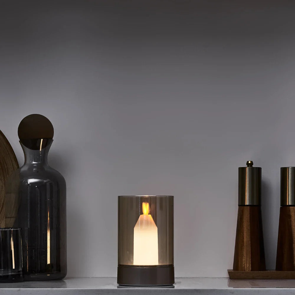 Lampe LED Effet Bougie – Contrôle Gestuel Élégant