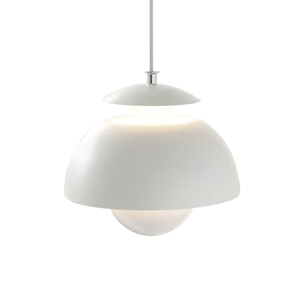 Suspension Métallique Sphérique Ymir – Élégance Nordique au Design Artistique
