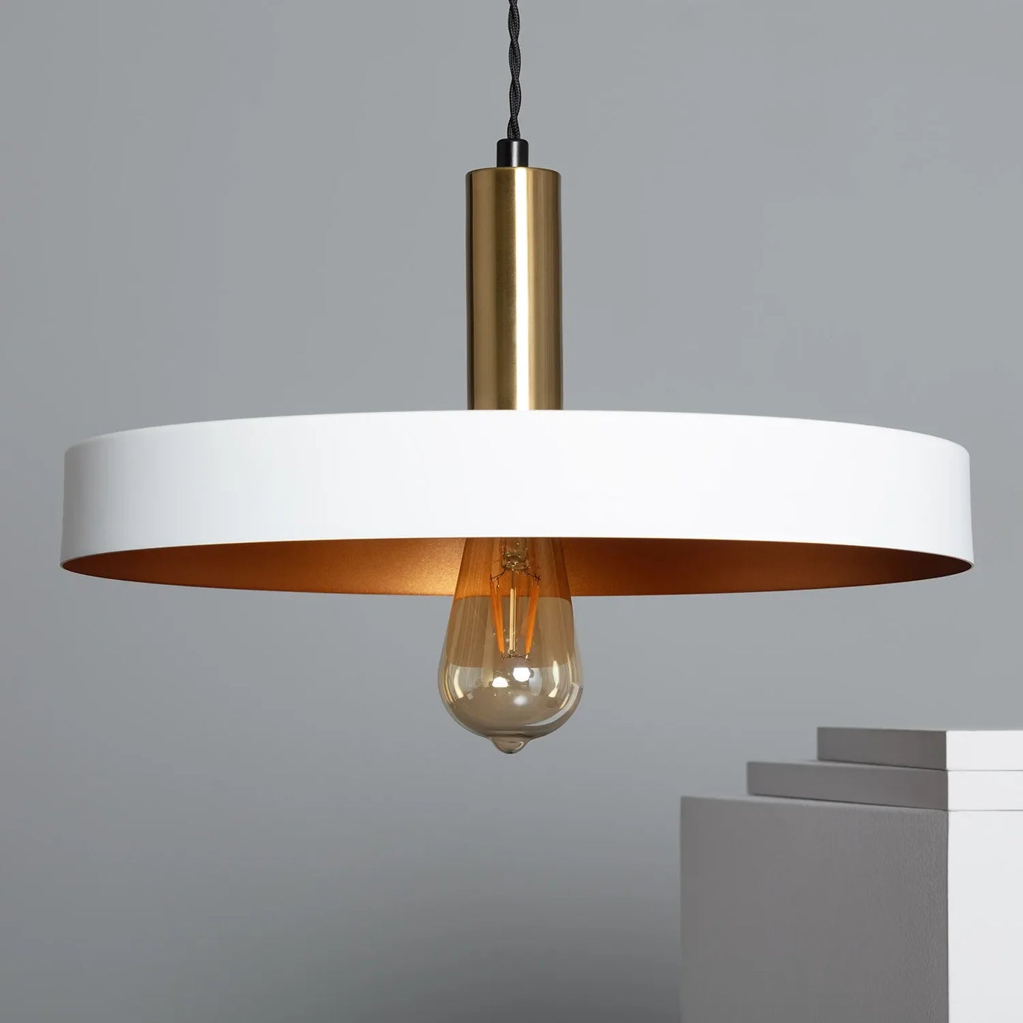 Suspension design Alingsas en style scandinave