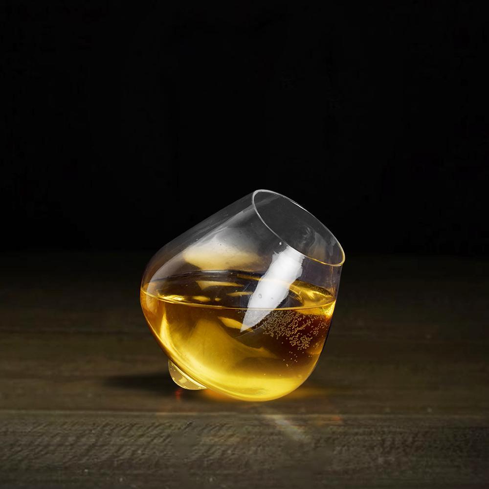 Verre à Whisky Inclinable Minimaliste – Design Élégant en Verre Soufflé