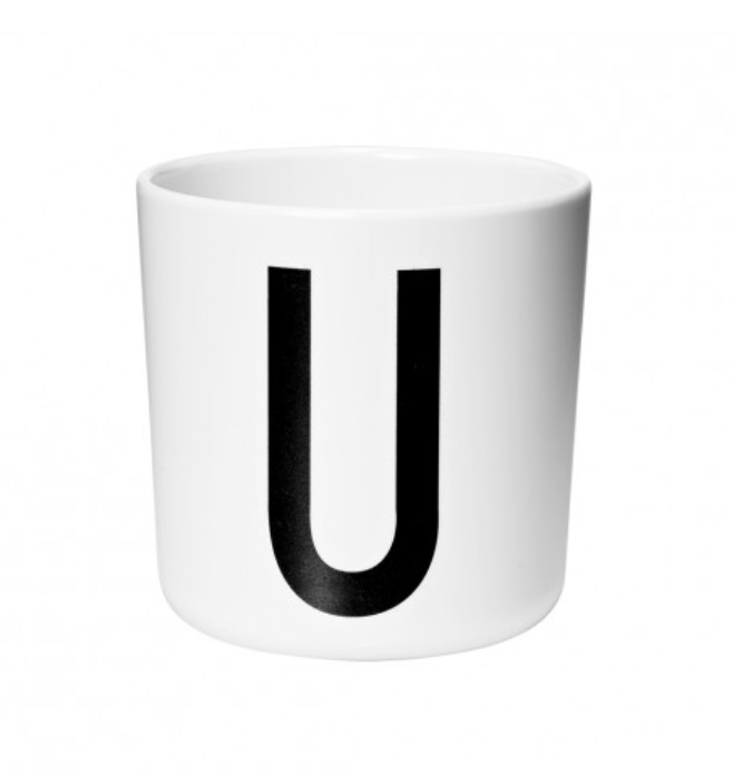 Tasse personnalisée pour enfant en mélamine – Apprentissage ludique et design résistant