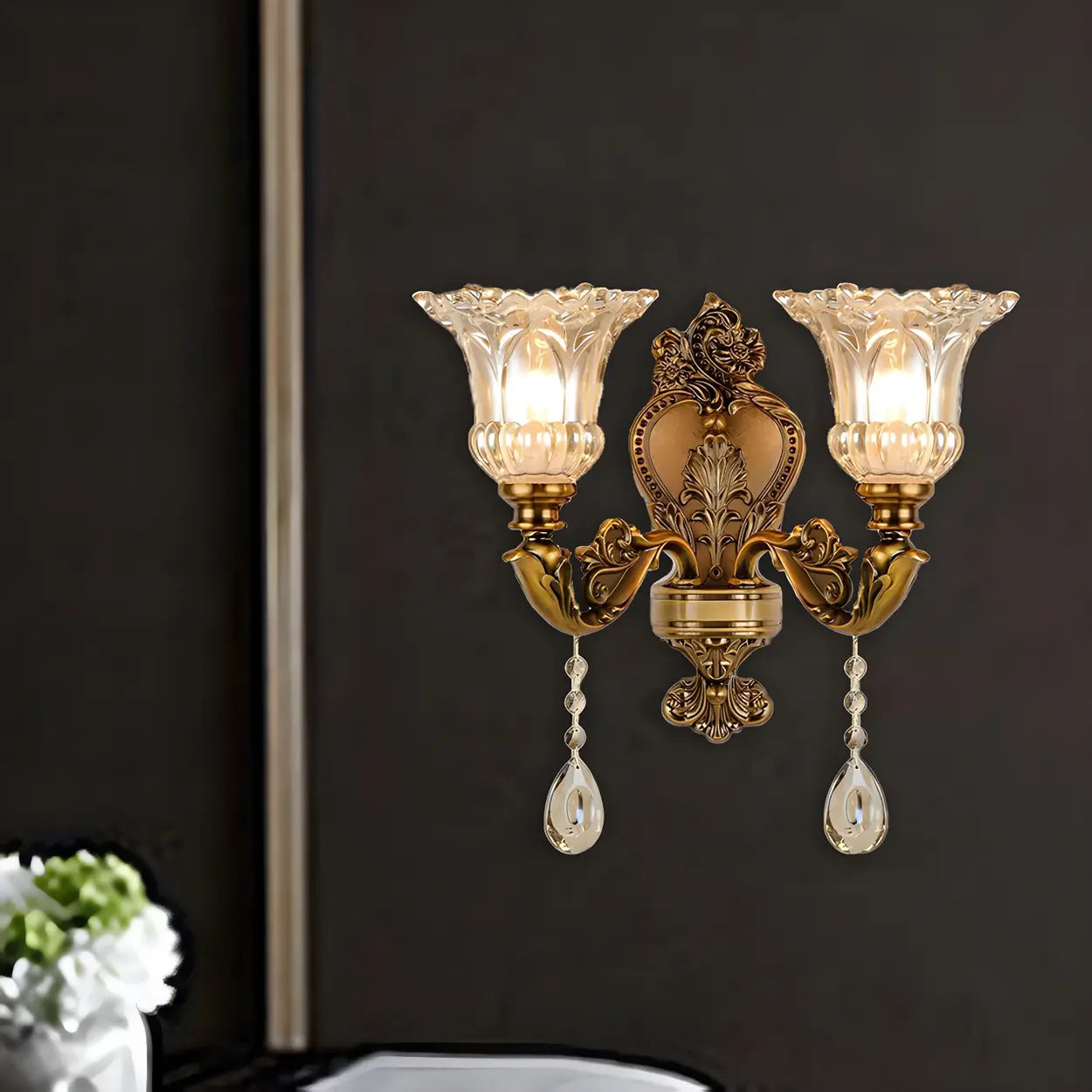 Applique Murale Vintage Fleur en Laiton et Cristal