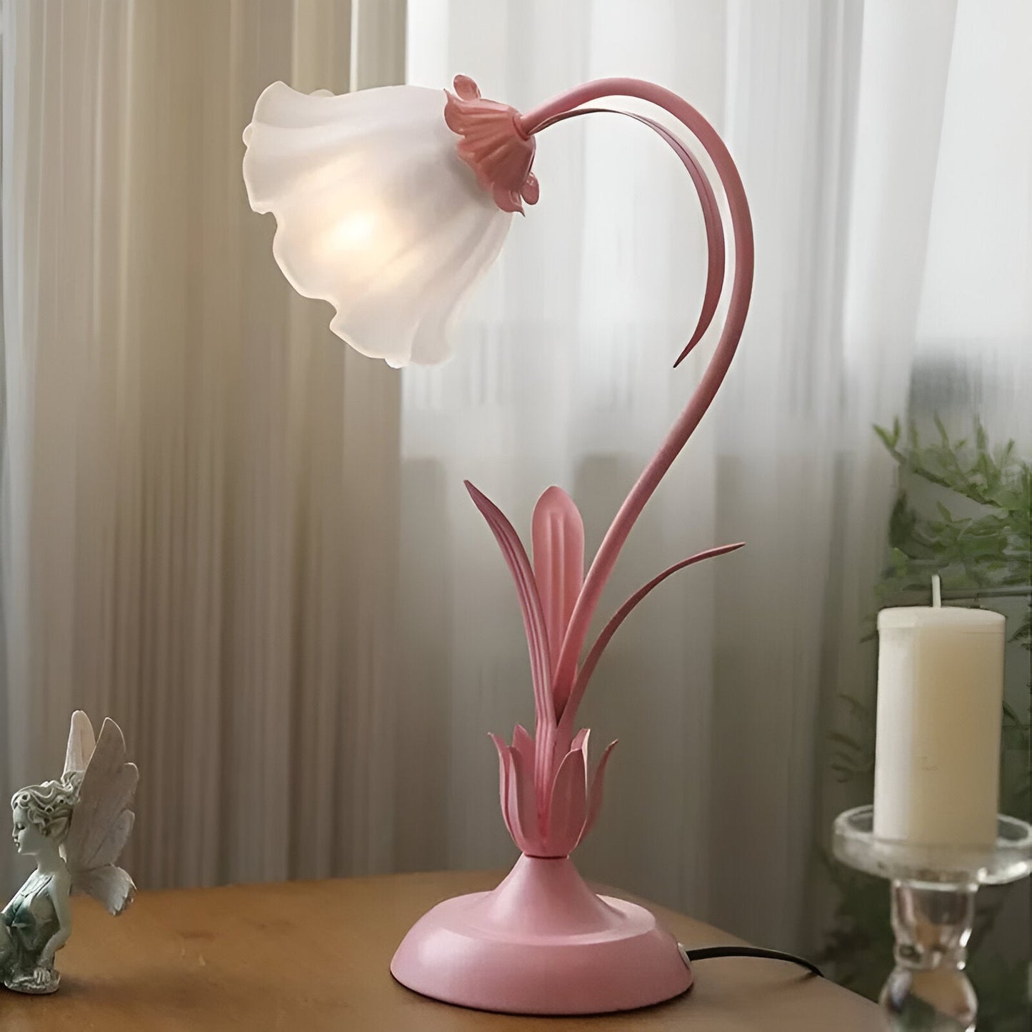 Vintage French Style – Lampe de Bureau à Fleurs de Style Français