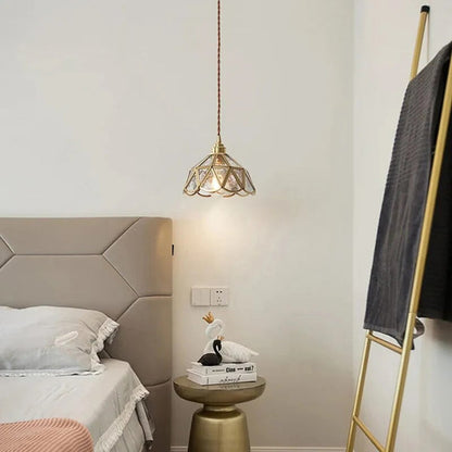 Lampe Suspendue en Verre Coloré – Élégance Classique et Ambiance Artistique