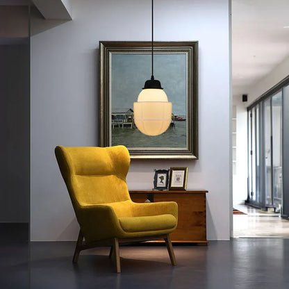 Suspension Vintage en Verre Opalin Blanc | Design Géométrique Élégant