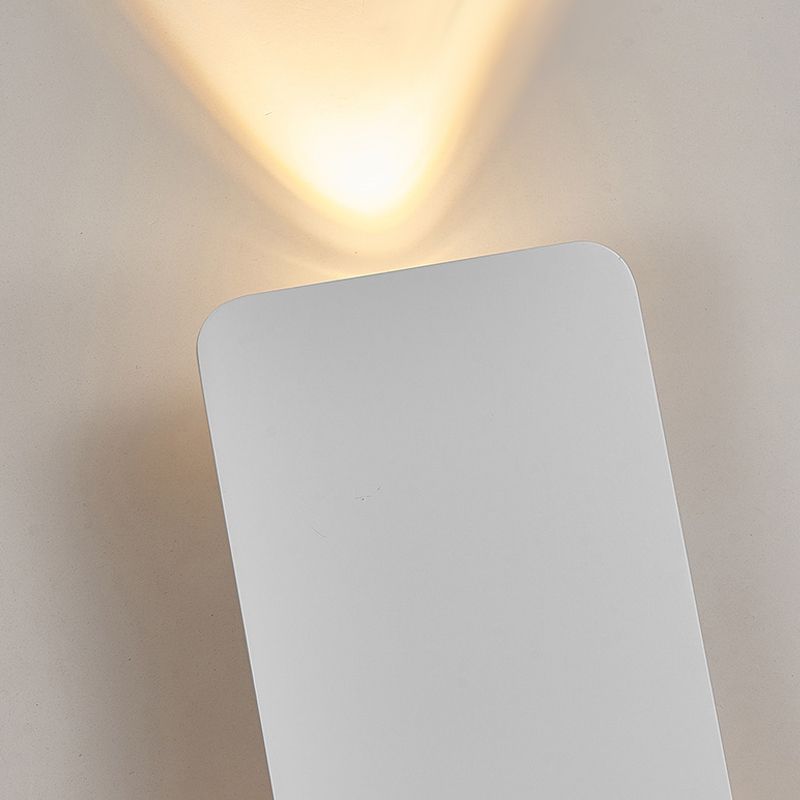 RectangularGlow – Applique Murale LED Postmoderne en Aluminium Doré pour Couloir ou Salon