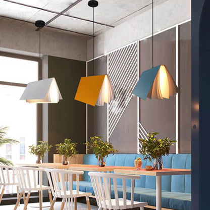 Suspension Design Livre Volant – Luminaire 1 Lumière en Métal et PVC