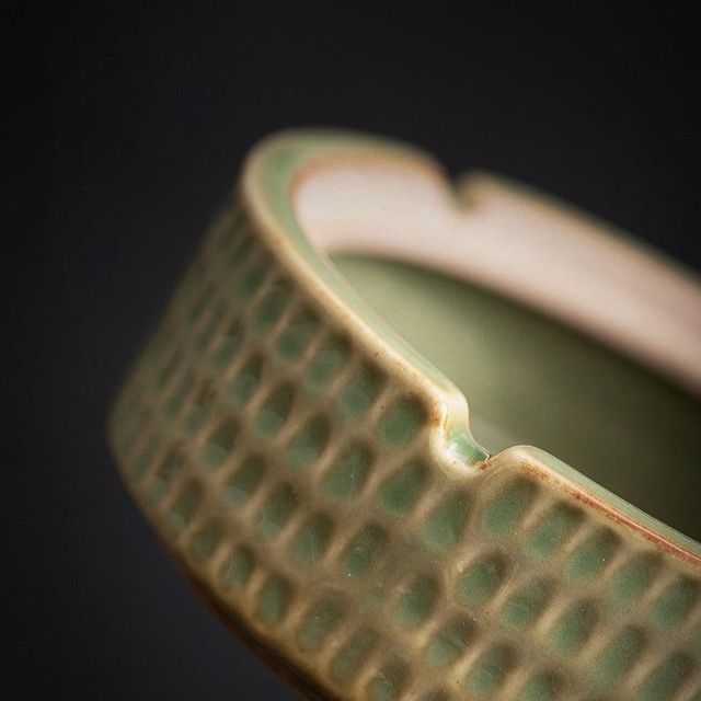 Cendrier Rétro Asiatique, Céramique et Couvercle Bois