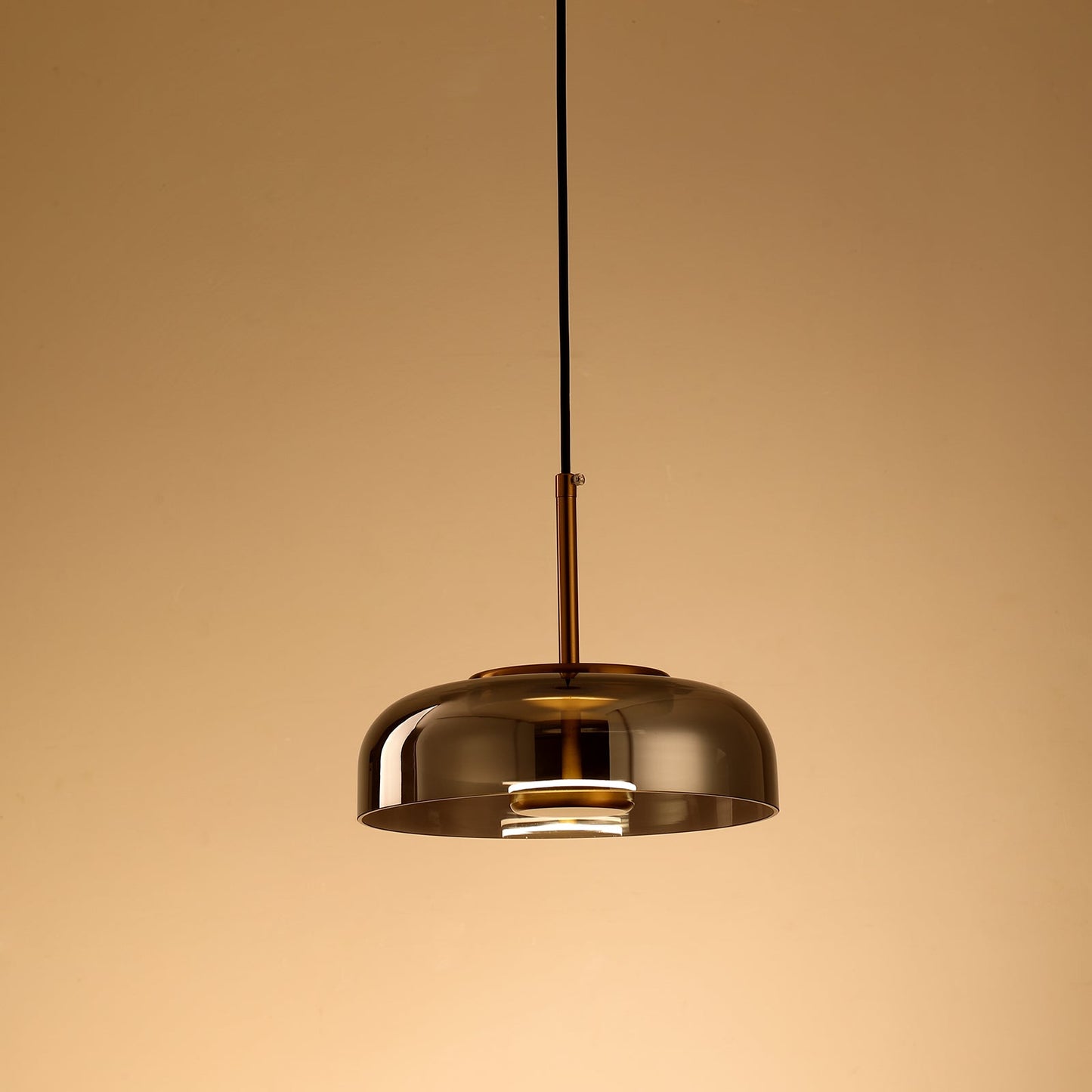 Suspension Luminaire CROP – Éclat rétro et verre coloré pour une touche artistique