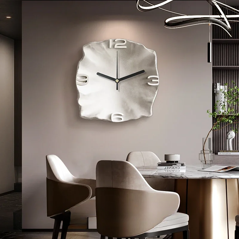 AbstractElegance – Horloge murale de luxe au design créatif en grès