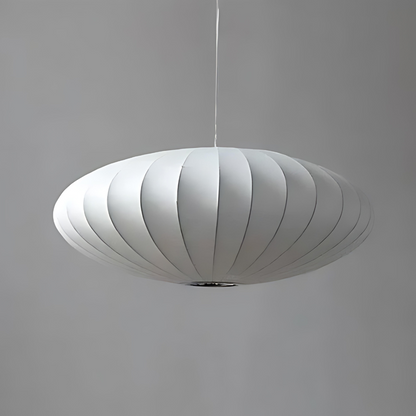 Le Lustre en Soie | Élégance et Raffinement
