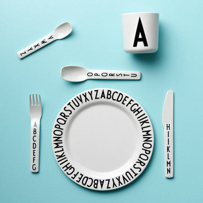 Tasse personnalisée pour enfant en mélamine – Apprentissage ludique et design résistant