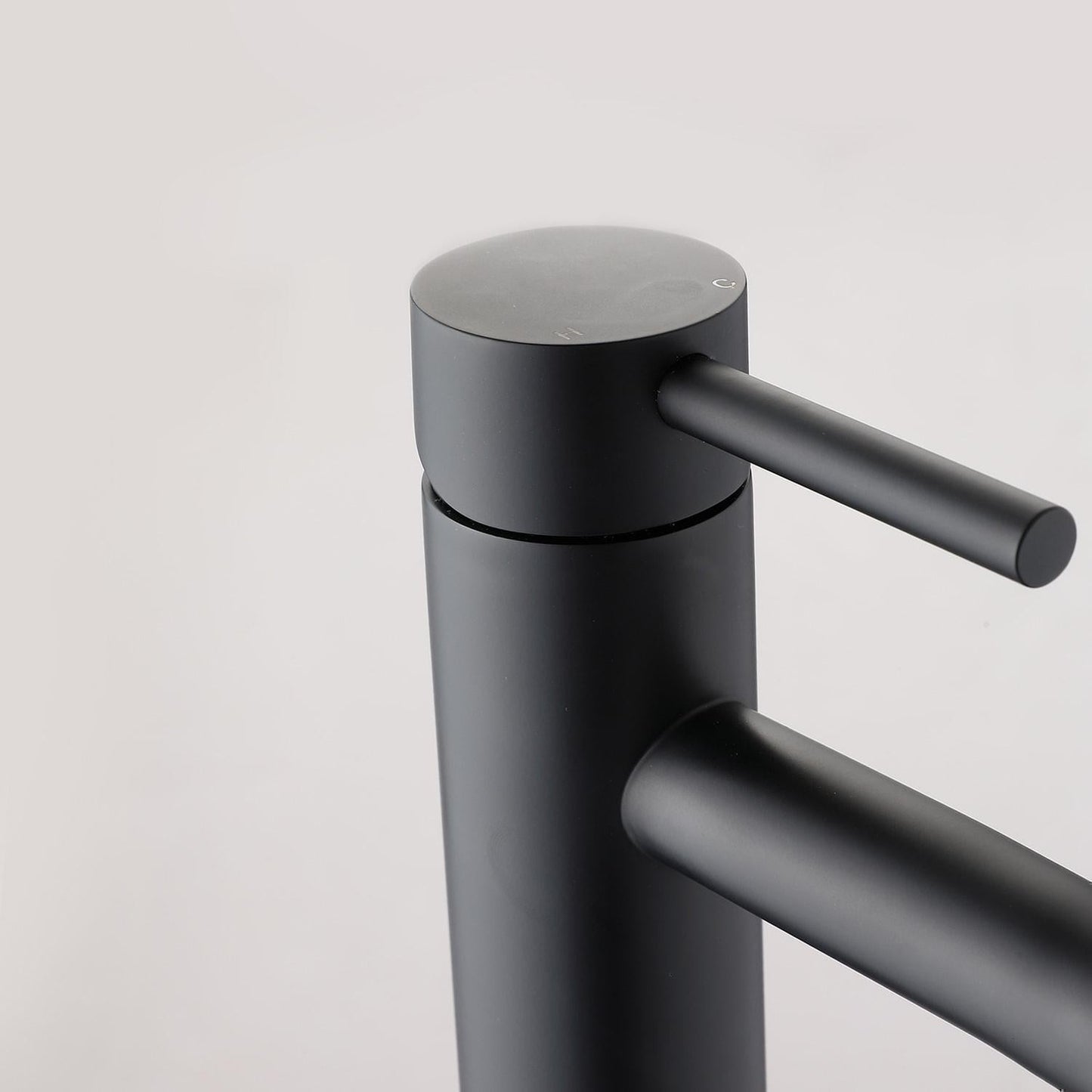 MatteBlack – Robinetterie Noire Mate pour Vasque à Eau Froide