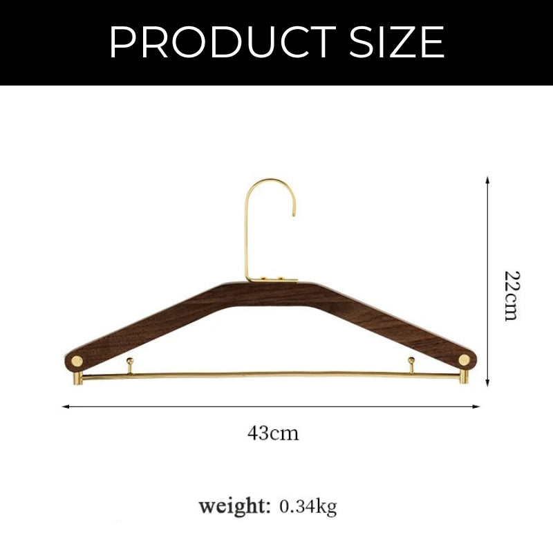 Cintres en Bois de Noyer et Laiton