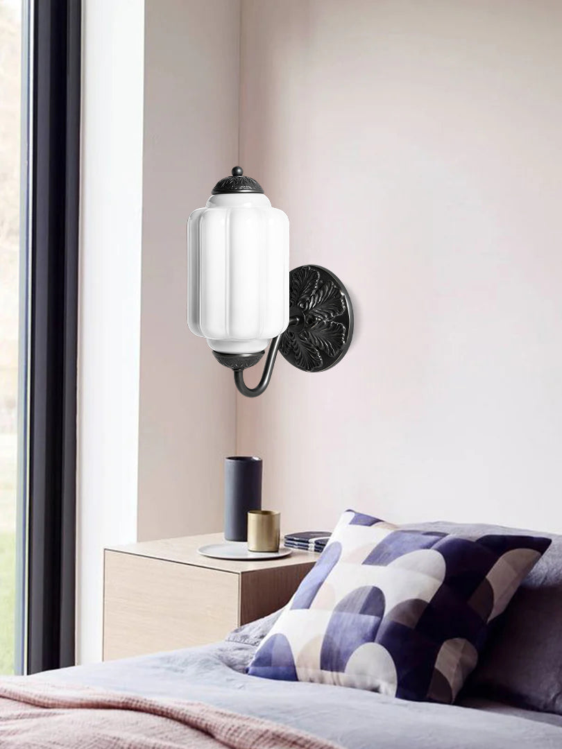 Applique Murale Vintage Verre Opalin Laiton Forgé