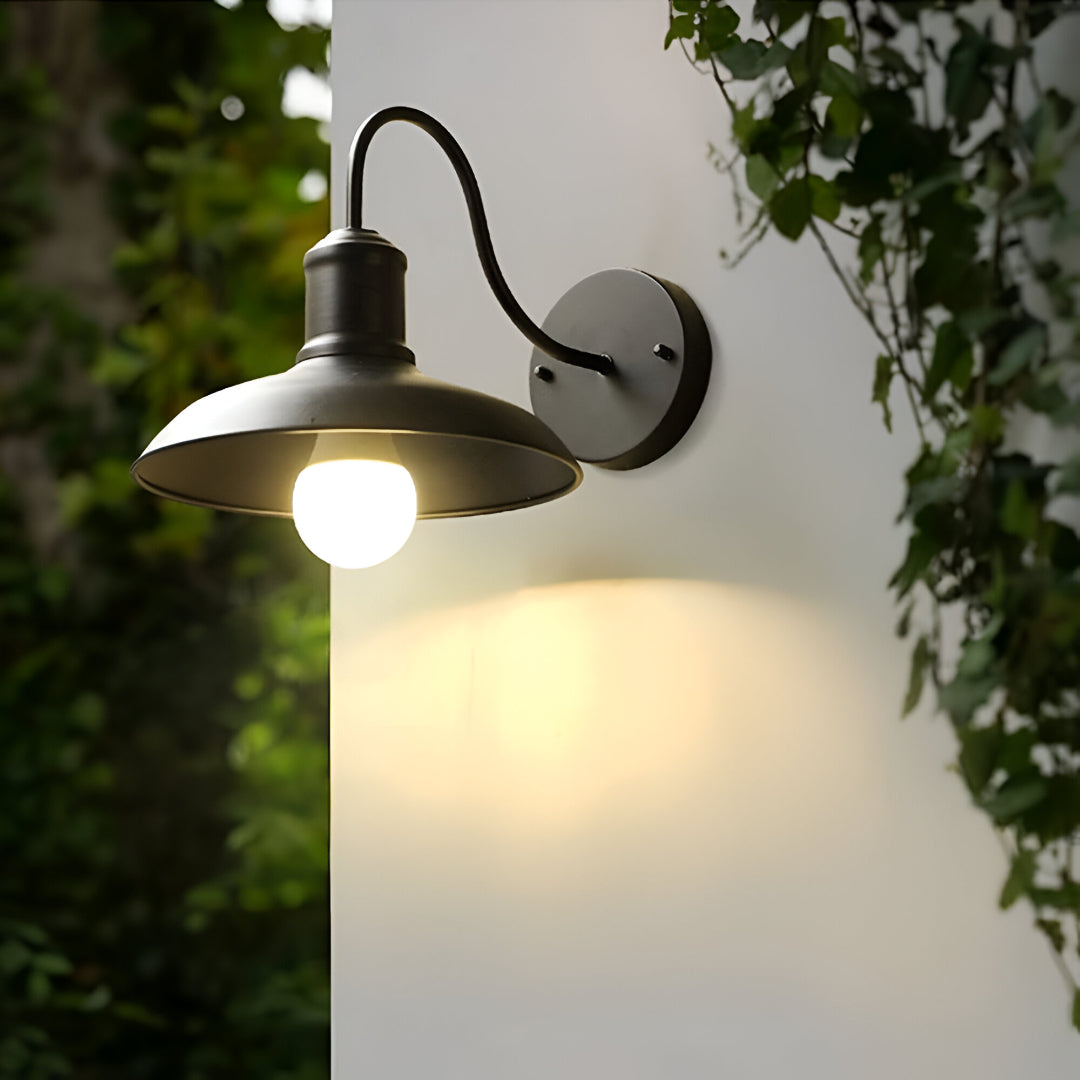 Alessio Lampe Murale Extérieure Rustique en Forme de Bol en Laiton Antique IP65 Étanche