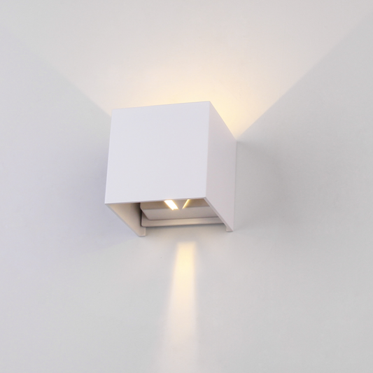 Applique Murale LED Cube A310 – Éclairage Intérieur/Extérieur IP54 Orientable en Aluminium