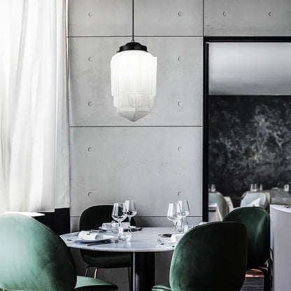 Suspension Vintage en Verre Opalin Blanc | Design Géométrique Élégant