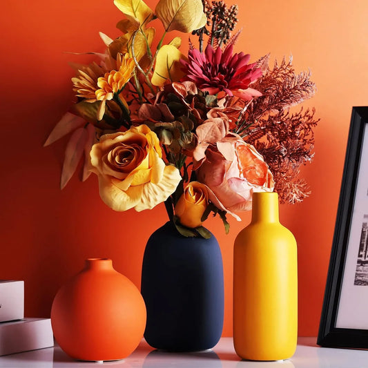 Vase Nordique en Céramique Artisanale – Élégance Minimaliste et Couleurs Scandinaves