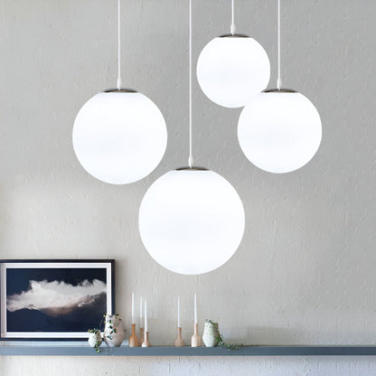 Suspension Globe Nordique en Verre Opalin