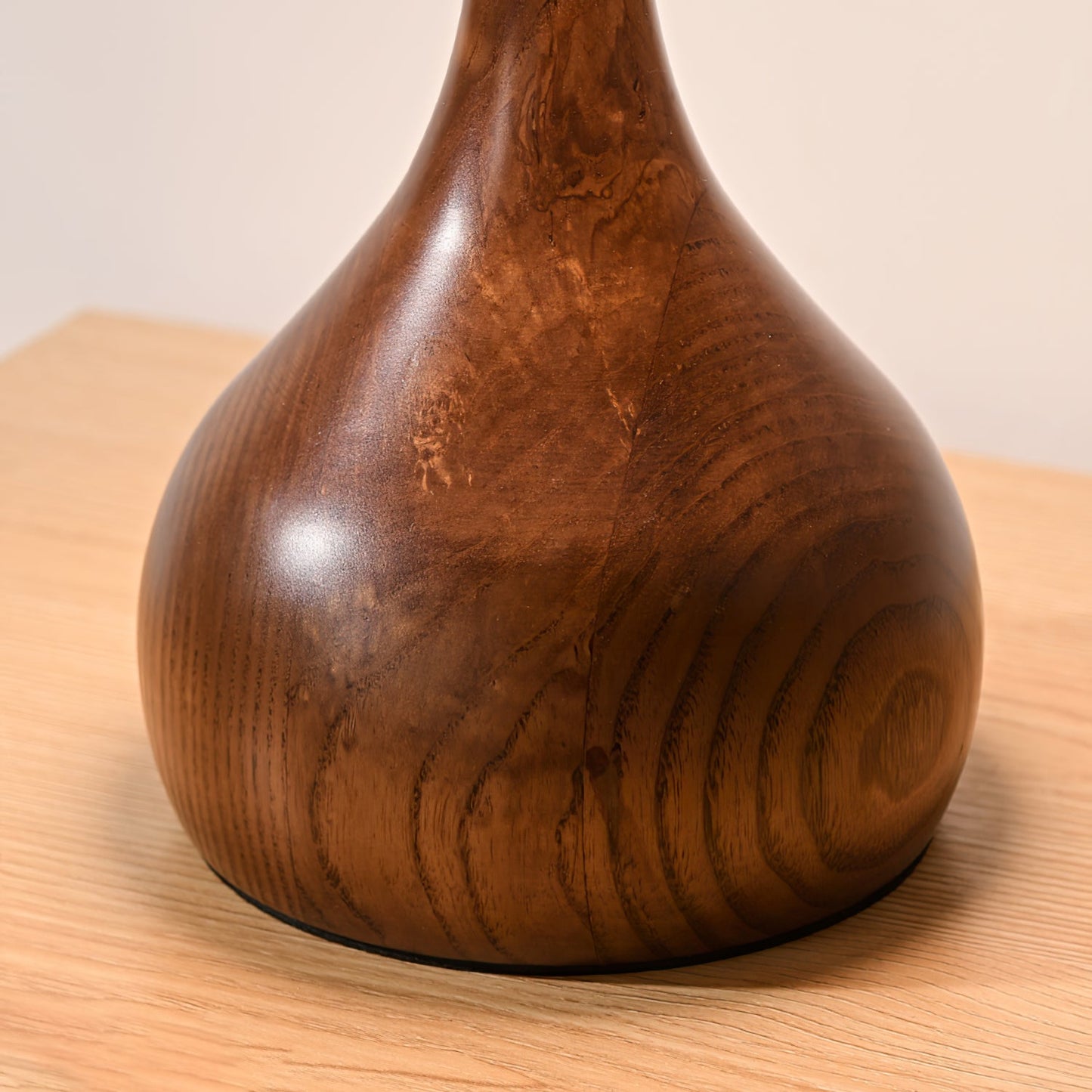 Lampe de Table LED en Verre et Bois – Design Andi